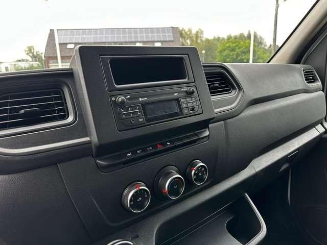 Nissan NV400 2.3 dCi CAMION HAYON ELECTRIQUE 3 PLACES