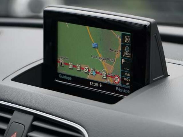 Audi Q3 1.4 TFSI S-LINE AUTO NAVI BOSE BI-XENON DYNAMIC