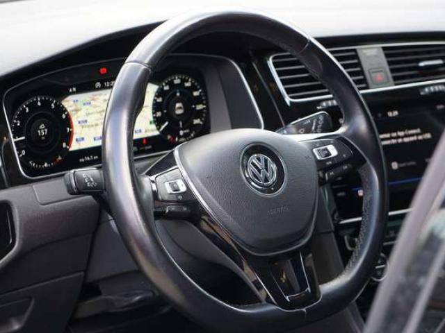 Volkswagen Golf 1.0 TSI R-LINE COCKPIT NAVI DISTRONIC CAM PDC 6d-T