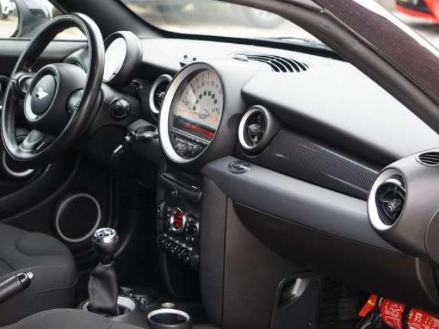 MINI Cooper S Coupe Coupé 1.6 historique entretien complet