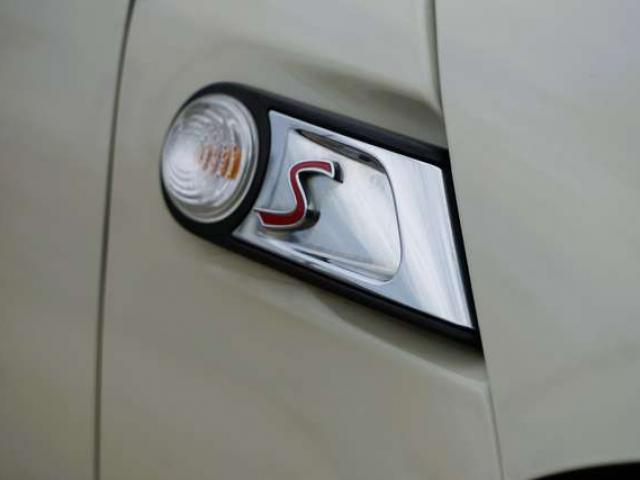 MINI Cooper S Coupe Coupé 1.6 historique entretien complet