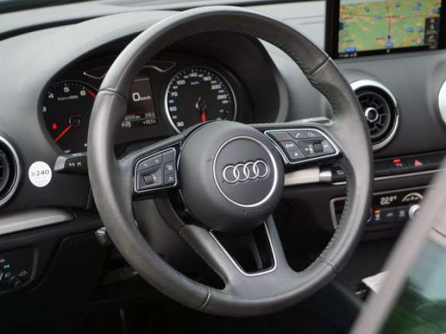 Mercedes-Benz B 180 d AMG LINE / AUTO / CAM / PDC / CIEL ETOILÉ /6d