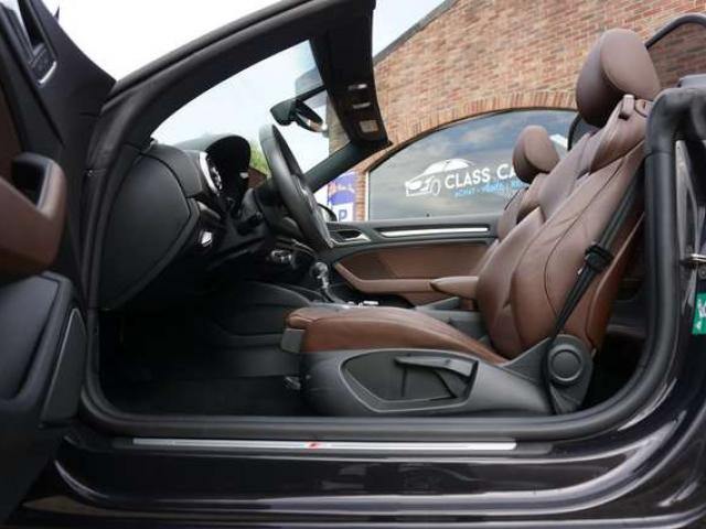 Mercedes-Benz B 180 d AMG LINE / AUTO / CAM / PDC / CIEL ETOILÉ /6d