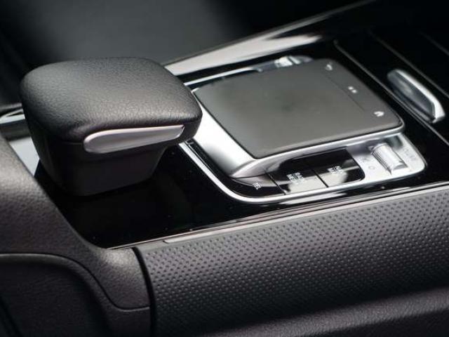 Jeep Wrangler Wrangler 2.8 CRD Sahara Bte-AUTO UTILITAIRE