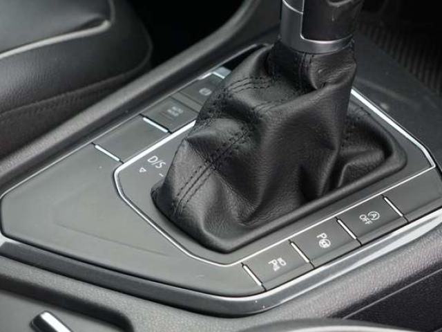 Volkswagen Tiguan 1.4 TSI HIGHLINE COCKPIT DSG CAM360 PANO DISTRONIC