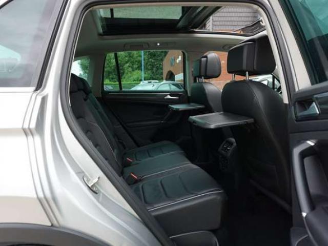 Volkswagen Tiguan 1.4 TSI HIGHLINE COCKPIT DSG CAM360 PANO DISTRONIC