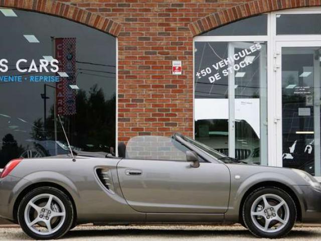 MINI Cooper D 1.5 AUTO BI-XENON PANO PDC CLIMTRONIC CARNET EU6B