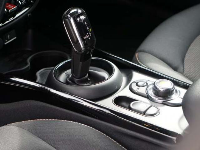 MINI Cooper Clubman 1.5i Bte-AUTO LED TOIT-PANO AMBIANCE HARMAN KARDON