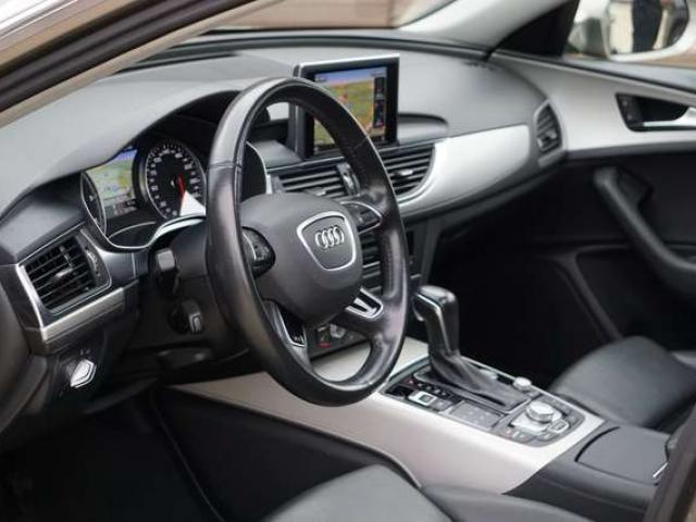 Audi A6 2.0 TDi S-LINE ext / TOIT-PANO / RADAR / LED / 6B