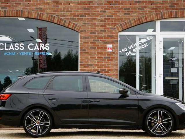 Land Rover Range Rover Sport 2.0 SD4 SE 1° MAIN NAVI-CAMERA CUIR HISTORIQUE