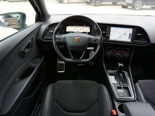 Land Rover Range Rover Sport 2.0 SD4 SE 1° MAIN NAVI-CAMERA CUIR HISTORIQUE